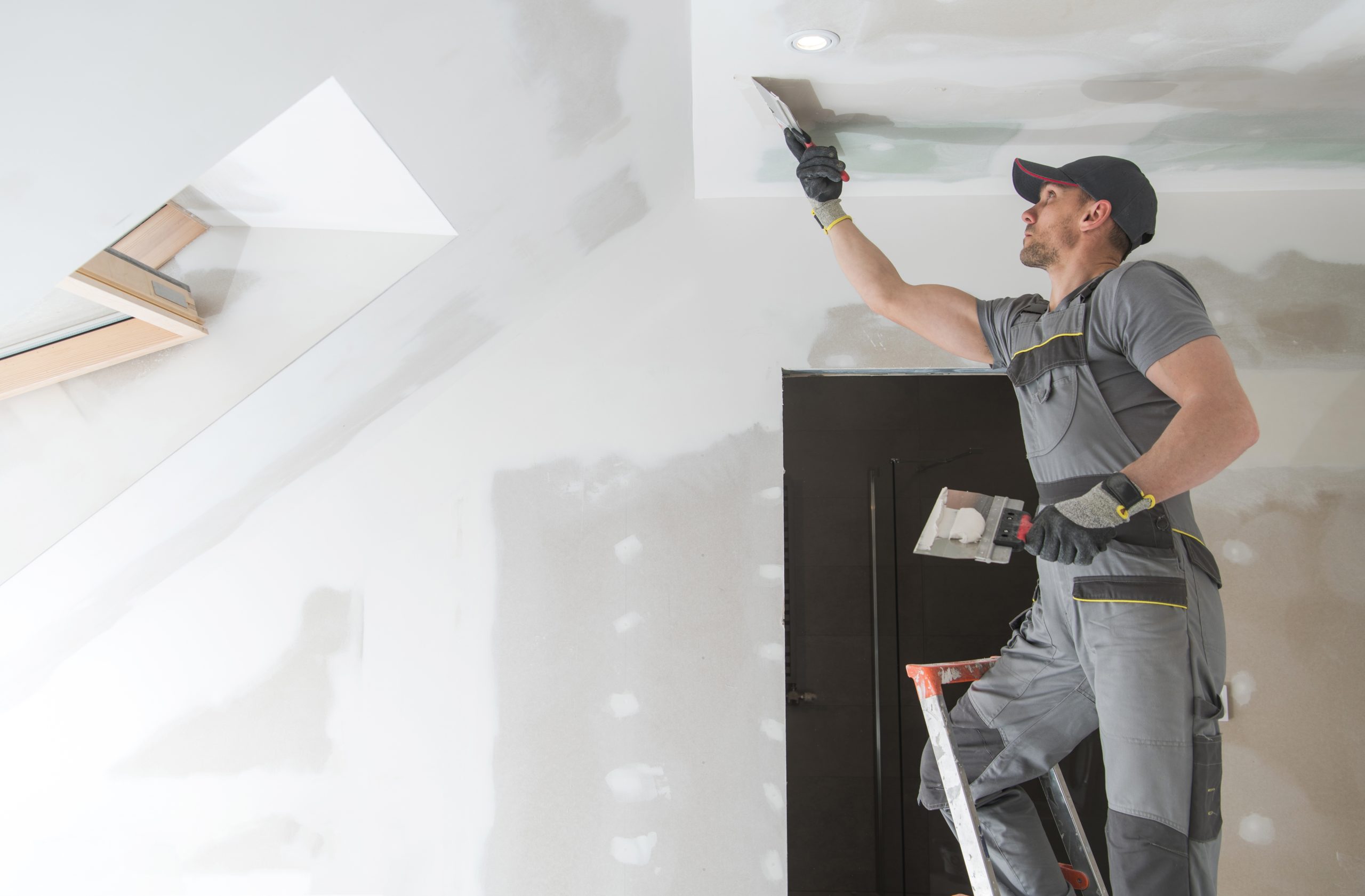 Say Goodbye to Holes with Expert Drywall Repair