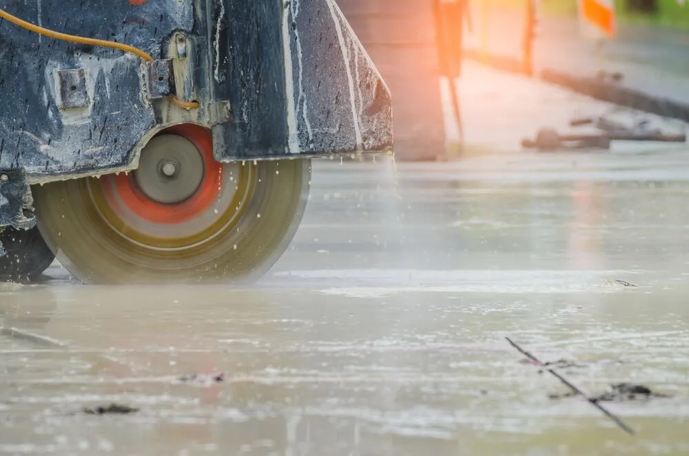 Slab cutting UAE