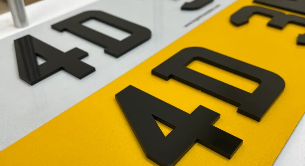 Online number plate builder